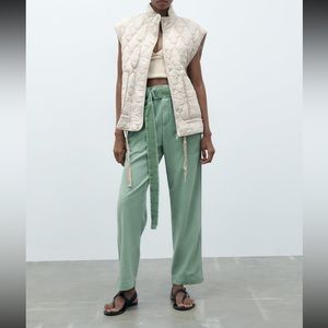 Zara pants with contrasting belt Sz small